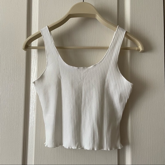 ✨3/$15✨shein button front tank top - Picture 2 of 8